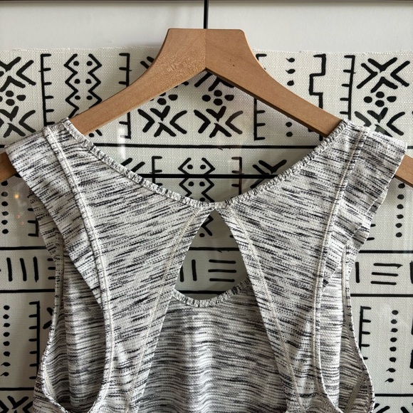 Lululemon Ruffle Tank - Picture 7 of 9